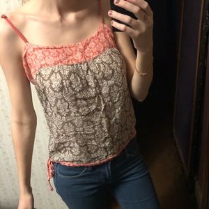 Damask patterned adjustable tank top